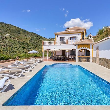 Villa Javier En Sayalonga エクステリア 写真