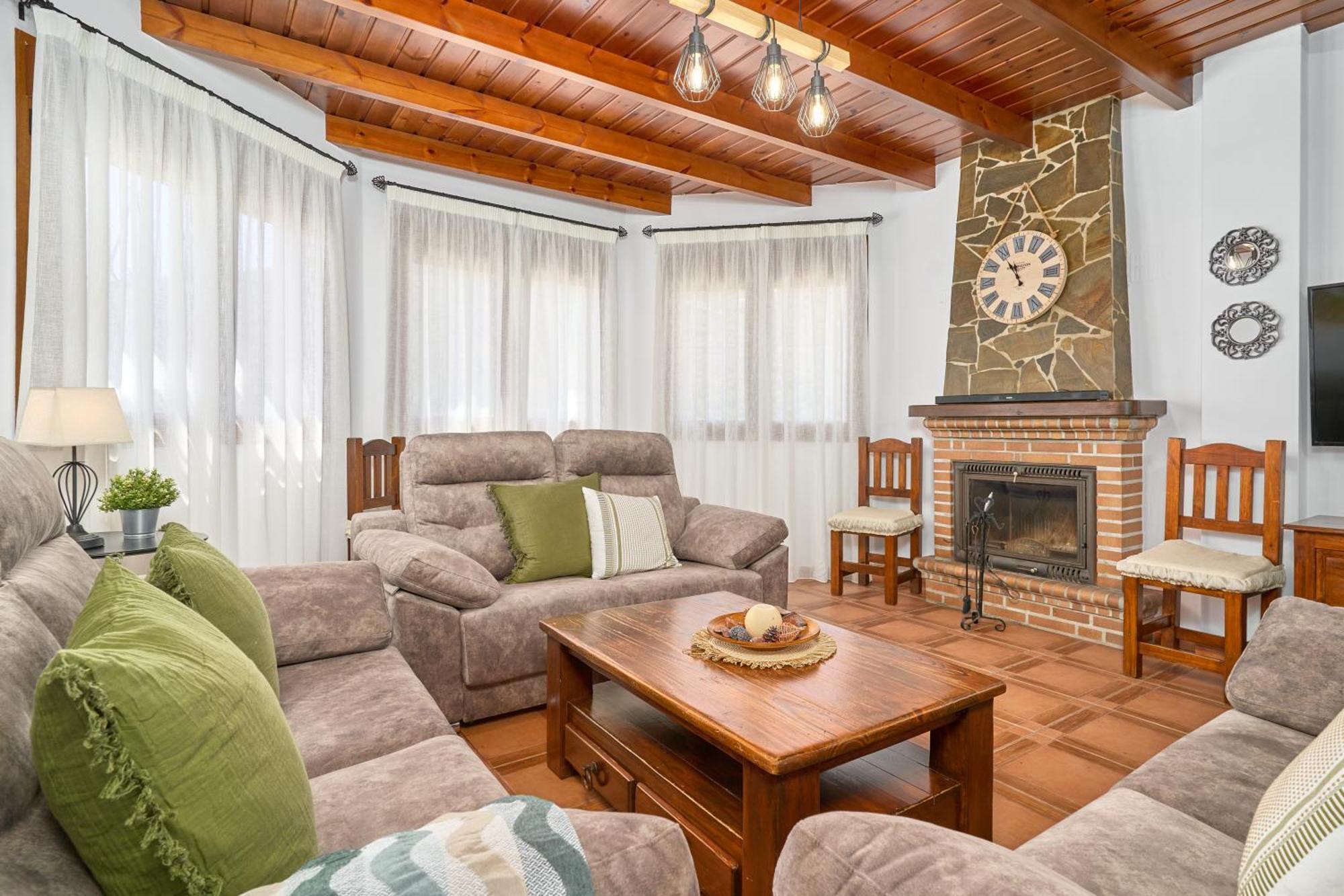 Villa Javier En Sayalonga エクステリア 写真